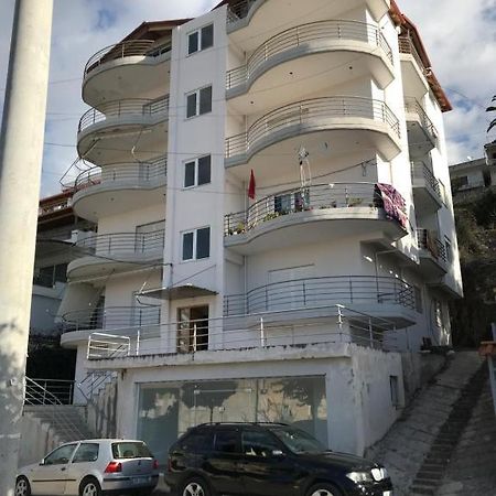 L.T. Noar'S Apartment Sarande Exterior photo